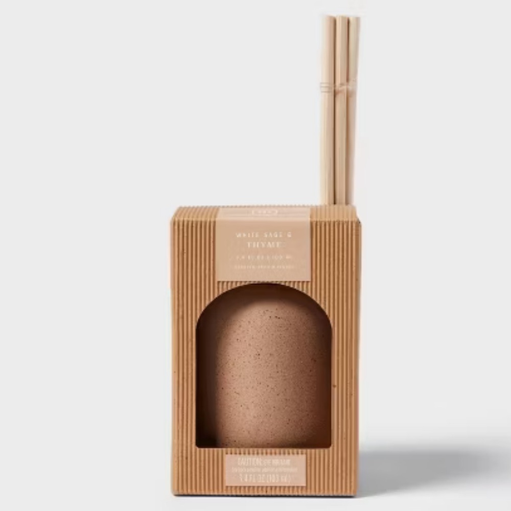 NWT Threshold Scented Tan Reed Diffuser - Picture 3 of 8